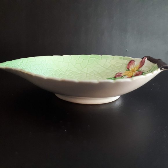 Carlton ware Green Apple blossom leaf plate - Picture 2 of 8